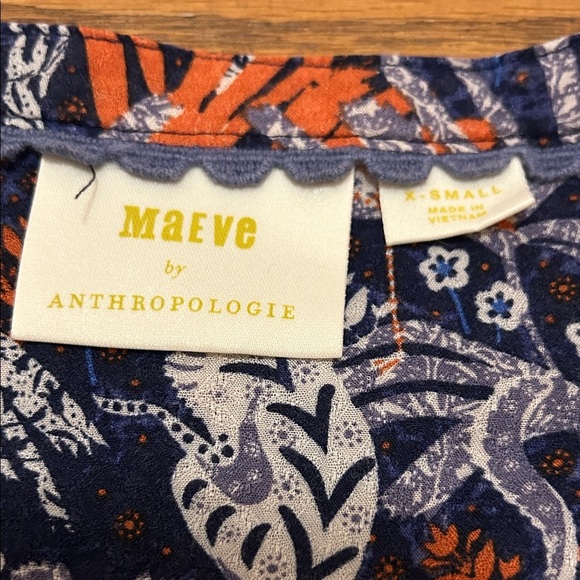 Maeve by Anthropologie Shirt Women’s XS Navy and Orange Animal Print Flowy - Picture 2 of 9